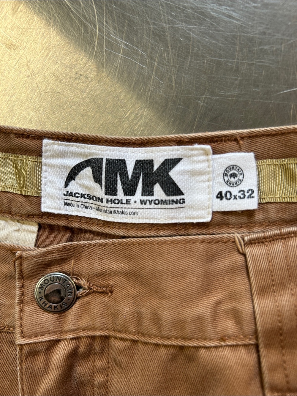 Mountain Khakis men's Teton flat front chinos.  40 x 32 - Picture 9 of 9
